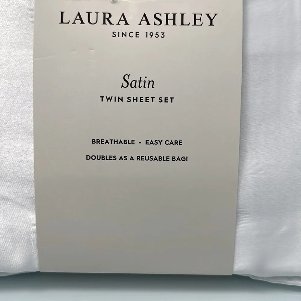 NWT Laura Ashley Satin Twin Sheet Set